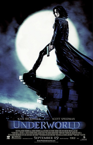 黑夜传说 Underworld [2003][动作 / 科幻 / 惊悚 / 奇幻][英国 / 德国 / 匈牙利 / 美国]